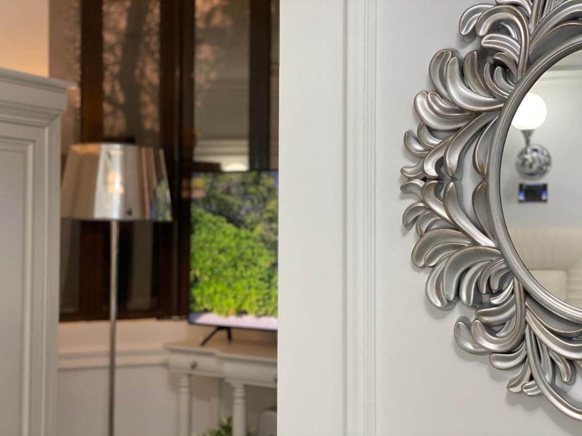 President Luxury Hotel Ploiesti Ngoại thất bức ảnh